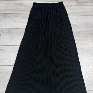 NEW JON & ANNA CONTEMPORARY SKIRT NEW